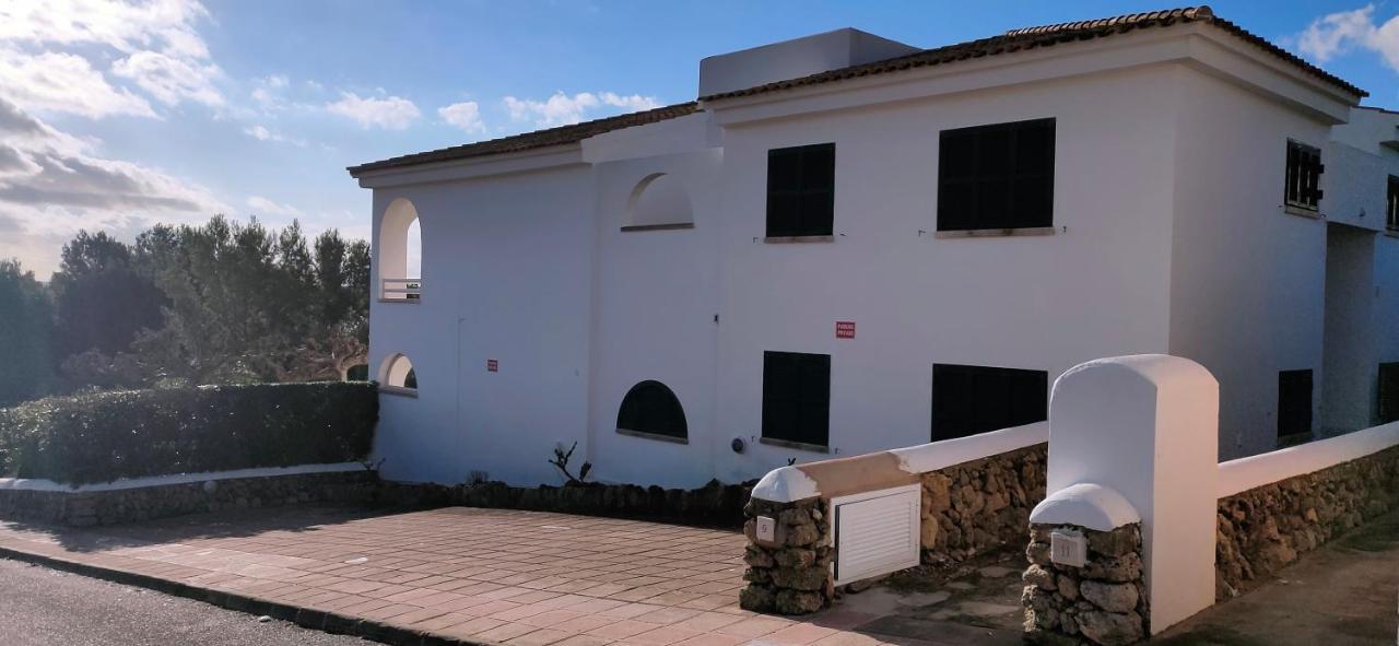 Апартаменты Addaia Coves Noves Playa Arenal D'En Castell Меркадаль Экстерьер фото